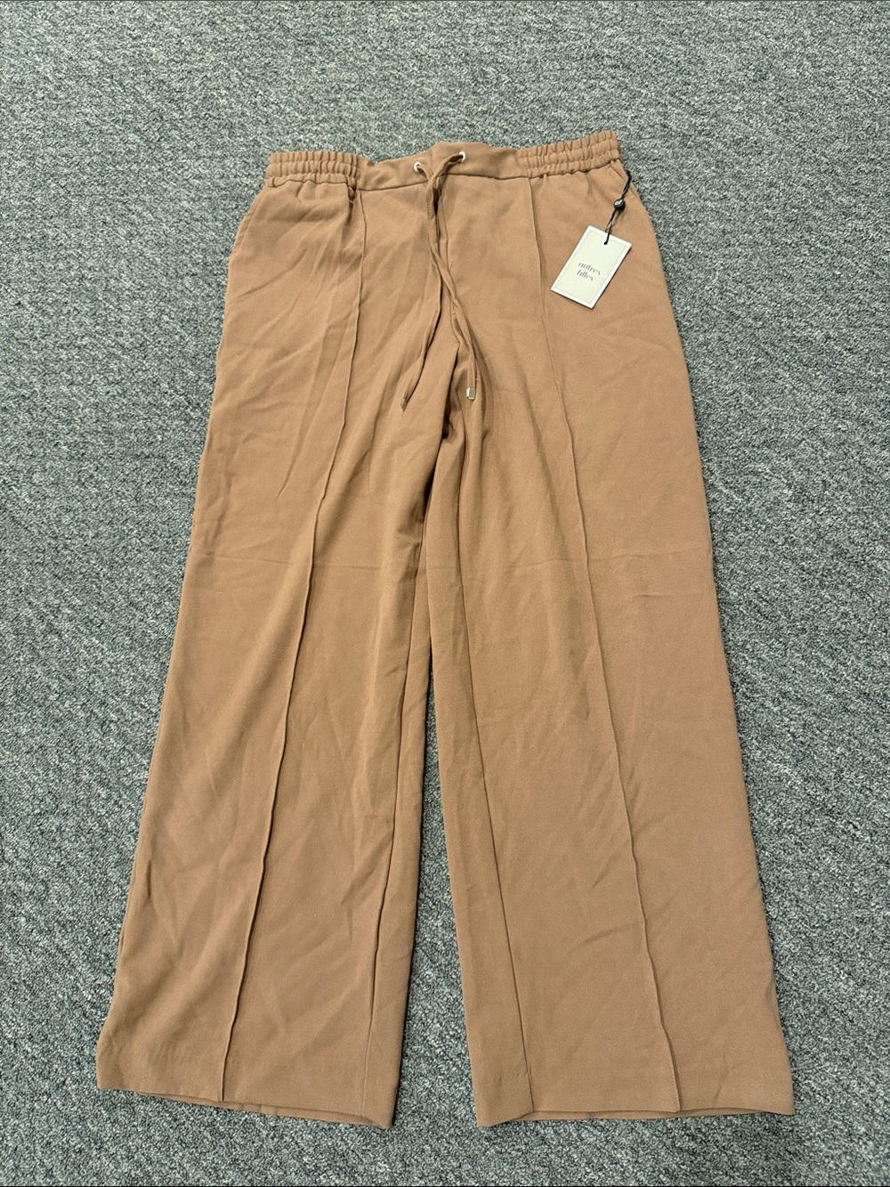 Men's Wide-Leg Drawstring Chinos in Tan